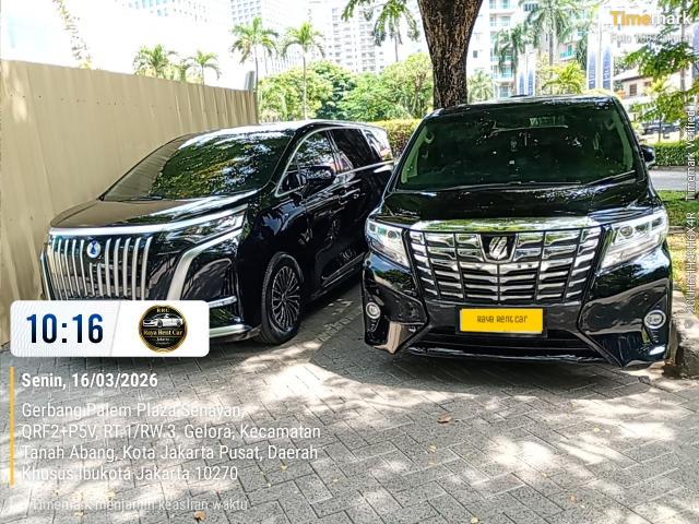 Momen perjalanan pelanggan Raya Rent Car 16