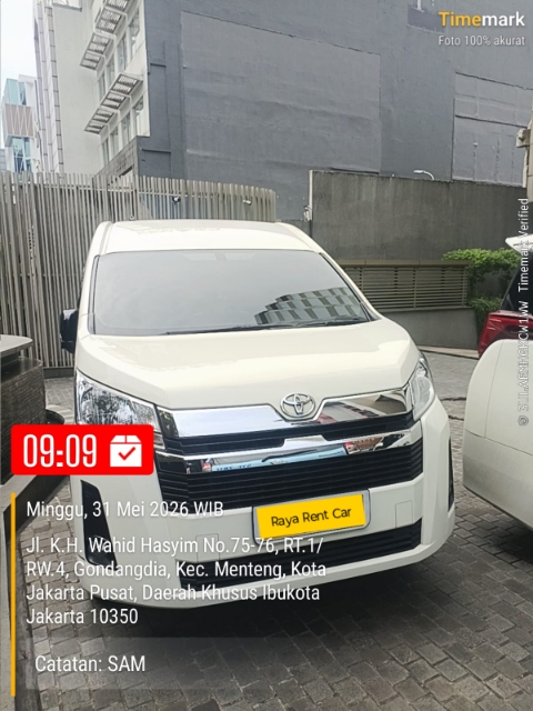 Momen perjalanan pelanggan Raya Rent Car 4